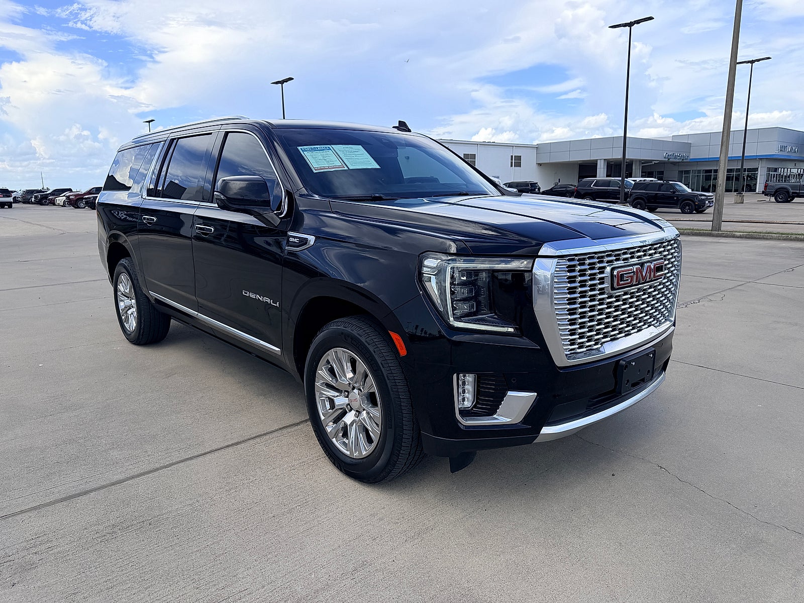 2021 GMC Yukon XL 4WD Denali