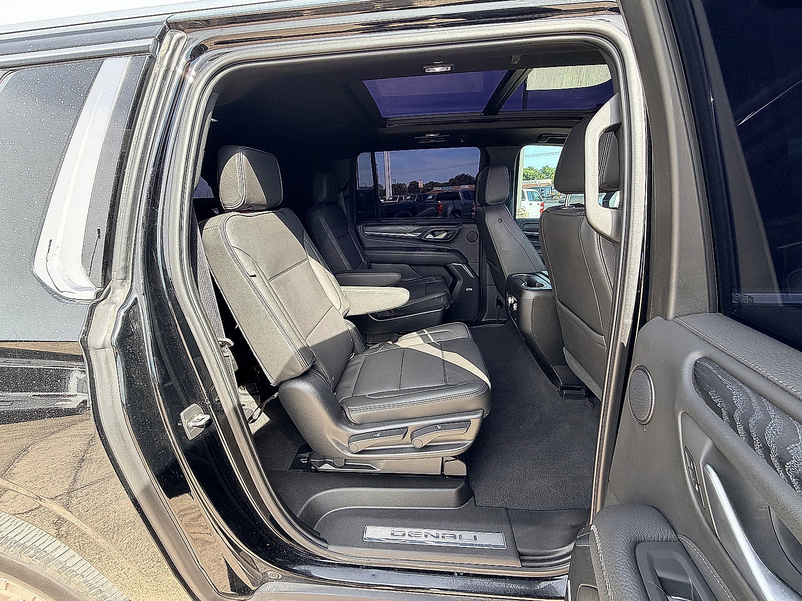 2021 GMC Yukon XL 4WD Denali