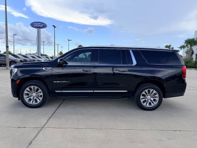 2021 GMC Yukon XL 4WD Denali