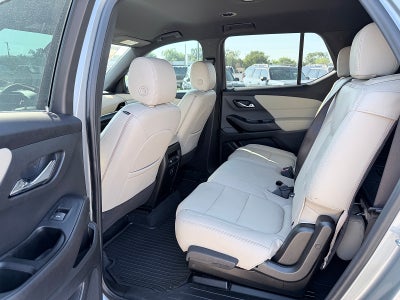 2023 Chevrolet Traverse FWD LS
