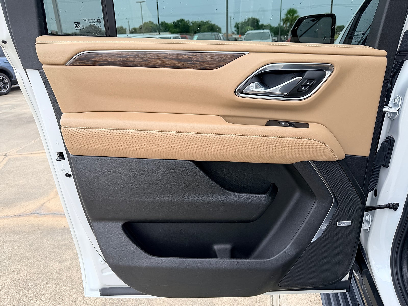 2024 Chevrolet Suburban 2WD Premier