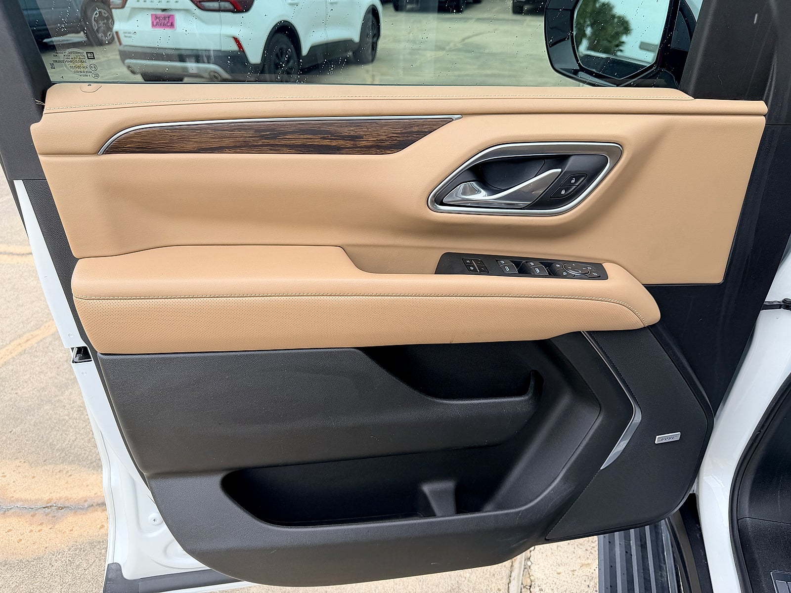 2024 Chevrolet Suburban 2WD Premier