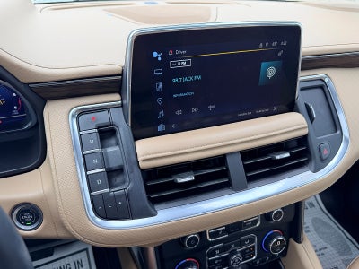 2024 Chevrolet Suburban 2WD Premier