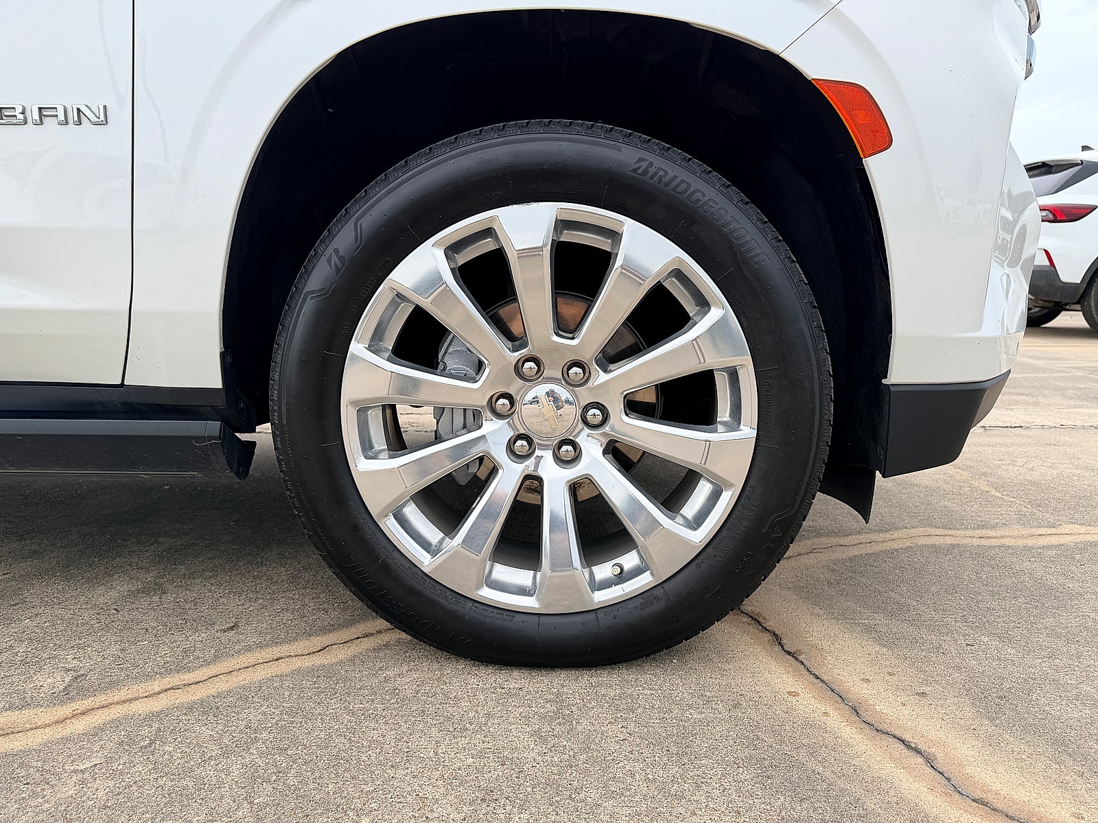 2024 Chevrolet Suburban 2WD Premier