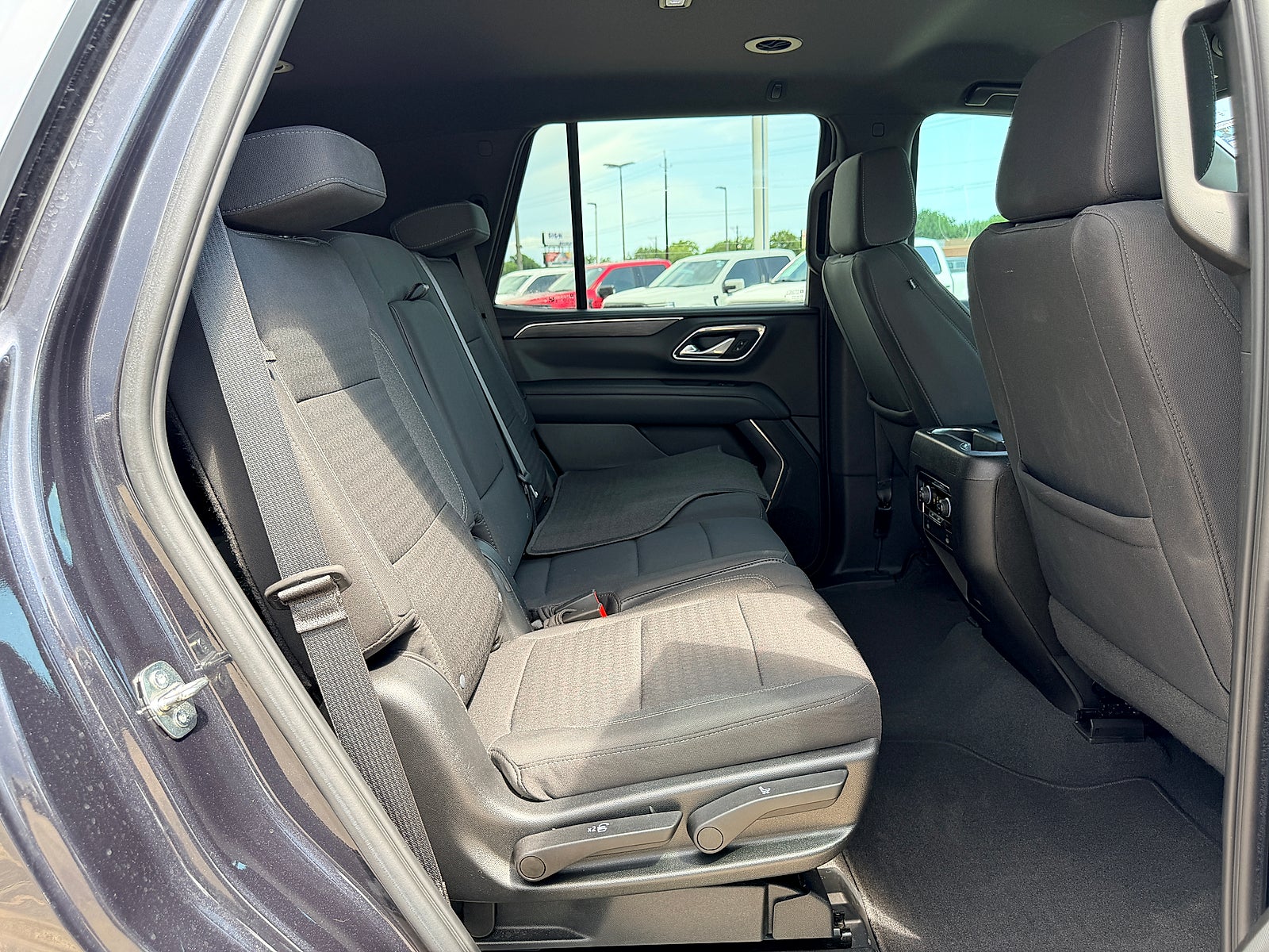 2023 Chevrolet Tahoe 2WD LS