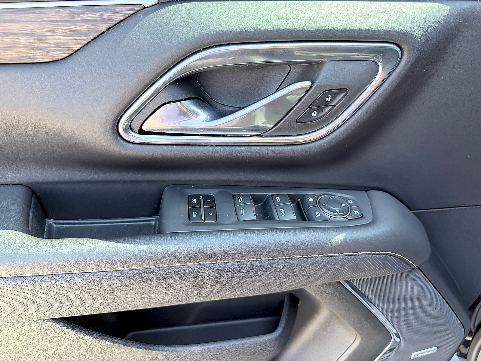2023 Chevrolet Tahoe 4WD Premier