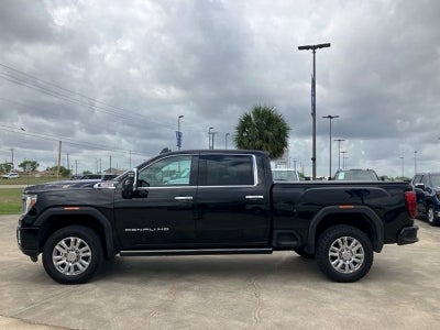 2023 GMC Sierra 2500HD 4WD Crew Cab Standard Bed Denali