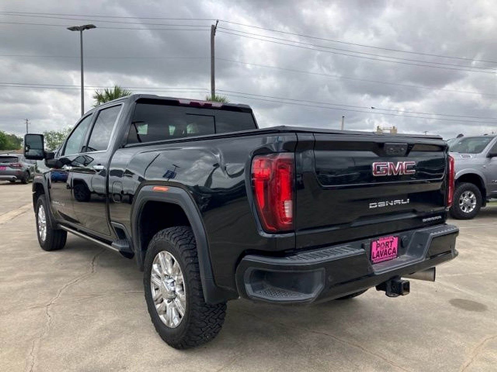 2023 GMC Sierra 2500HD 4WD Crew Cab Standard Bed Denali