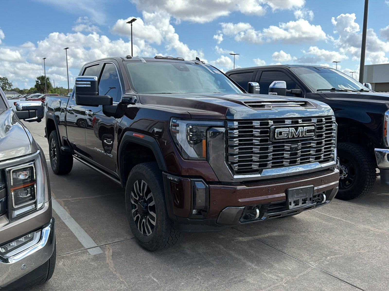 2024 GMC Sierra 2500HD 4WD Crew Cab Standard Bed Denali Ultimate