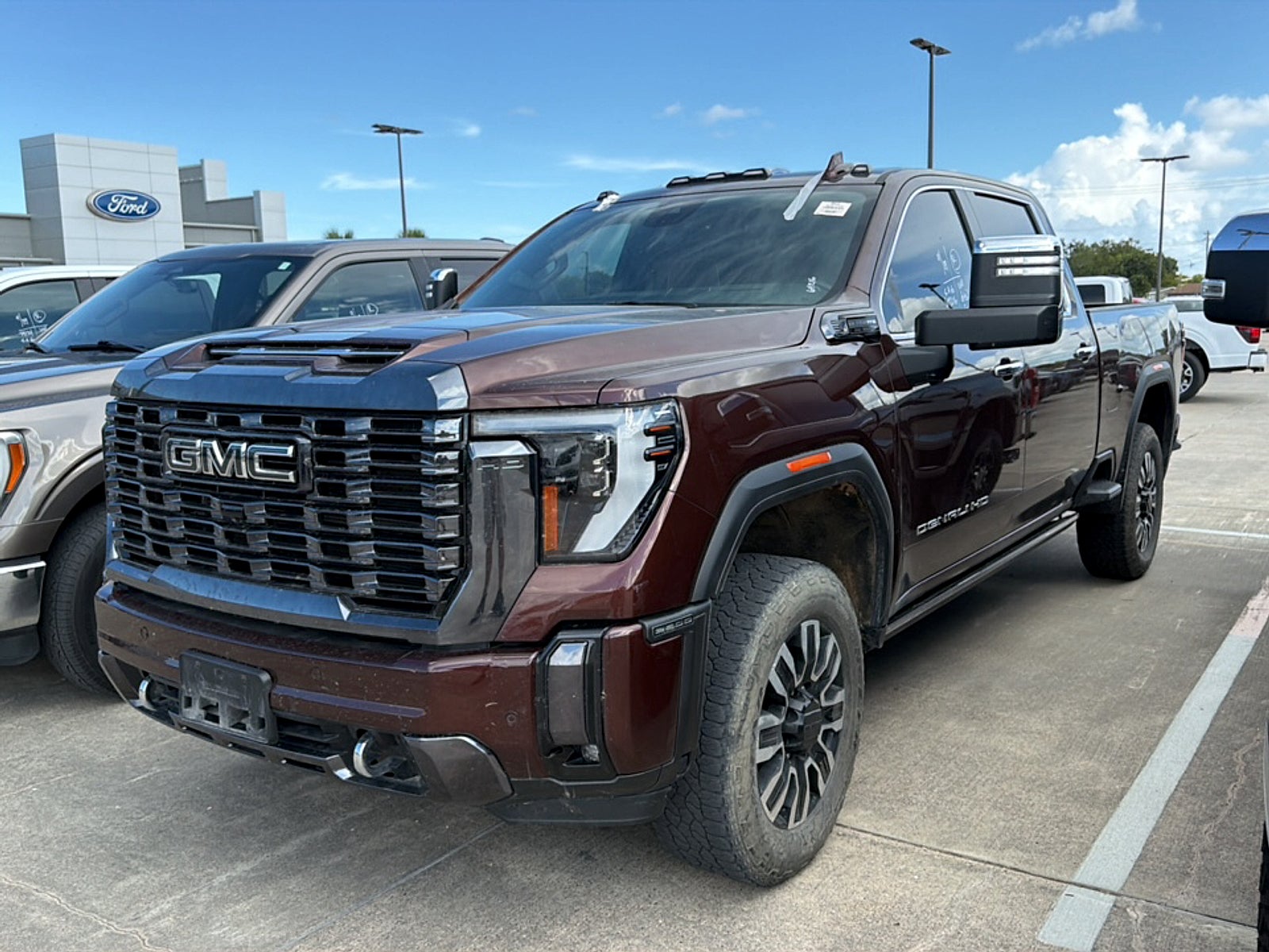 2024 GMC Sierra 2500HD 4WD Crew Cab Standard Bed Denali Ultimate
