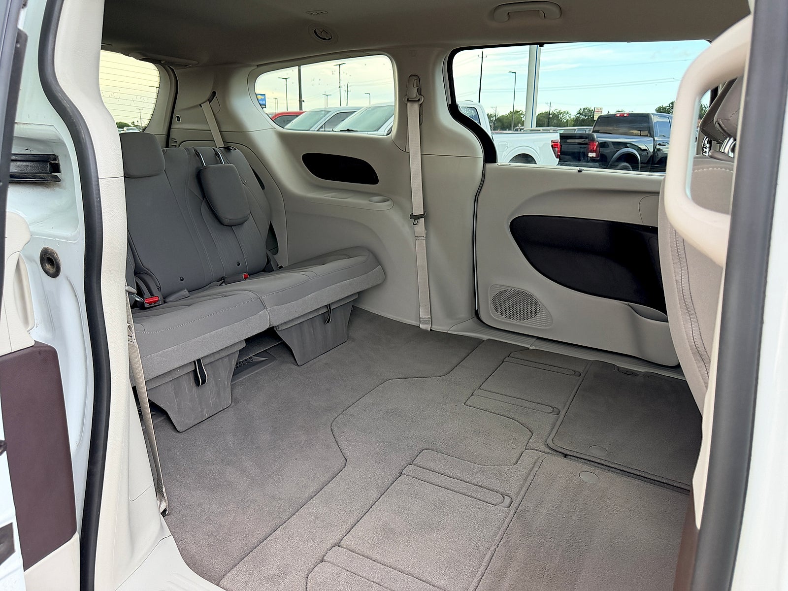 2020 Chrysler Pacifica Touring