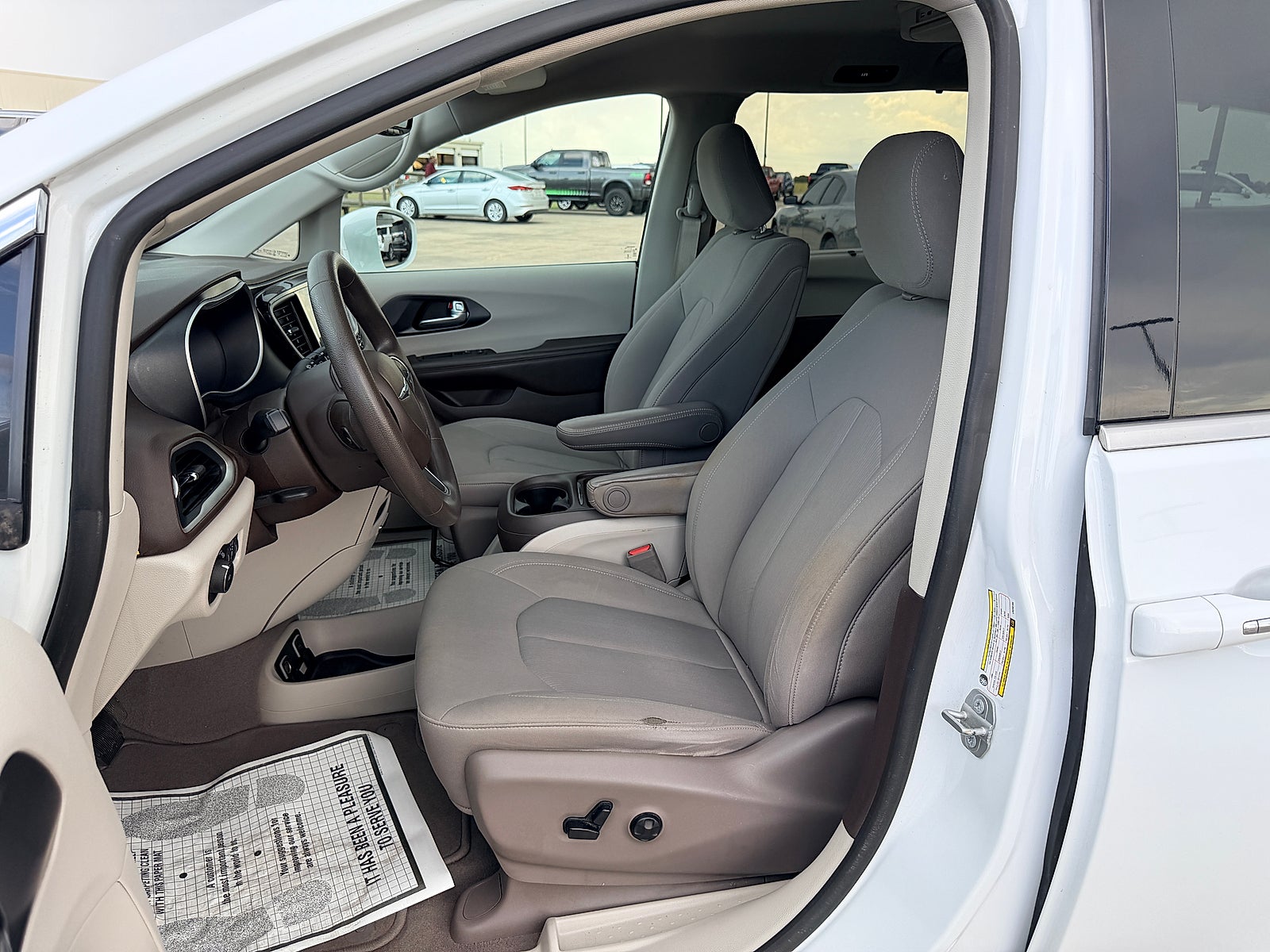 2020 Chrysler Pacifica Touring