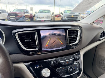 2020 Chrysler Pacifica Touring