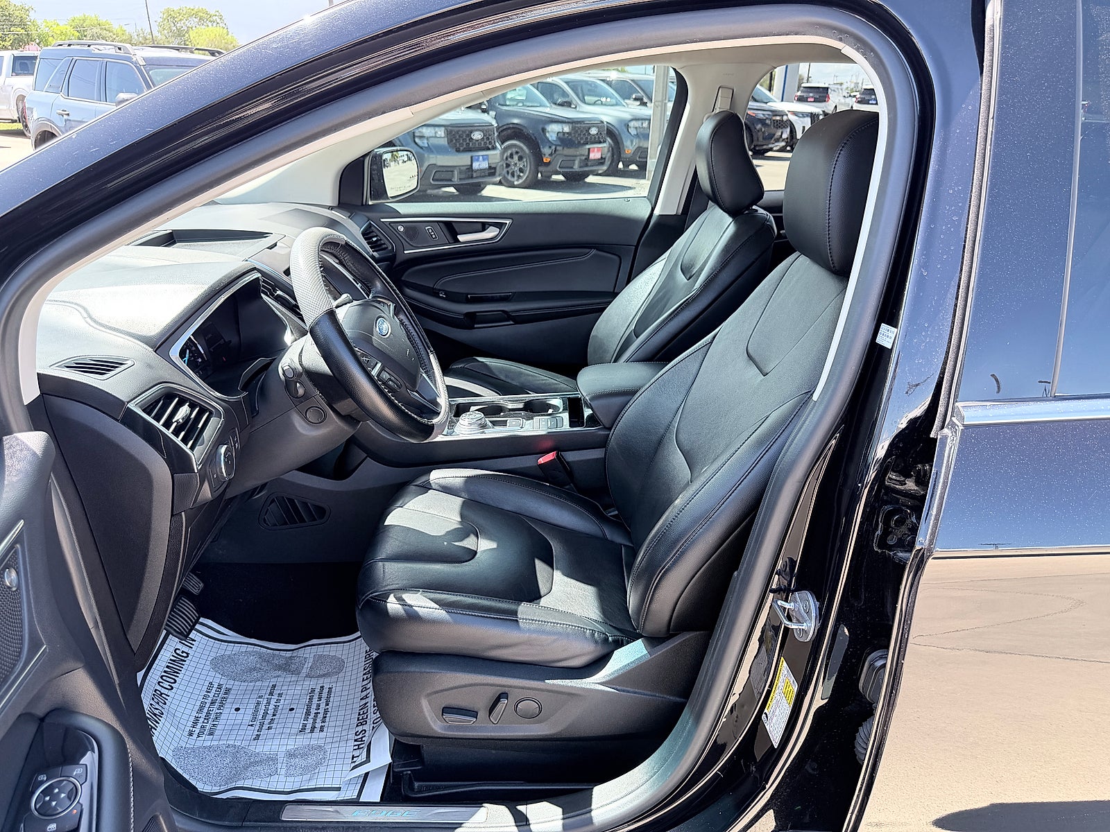 2020 Ford Edge Titanium