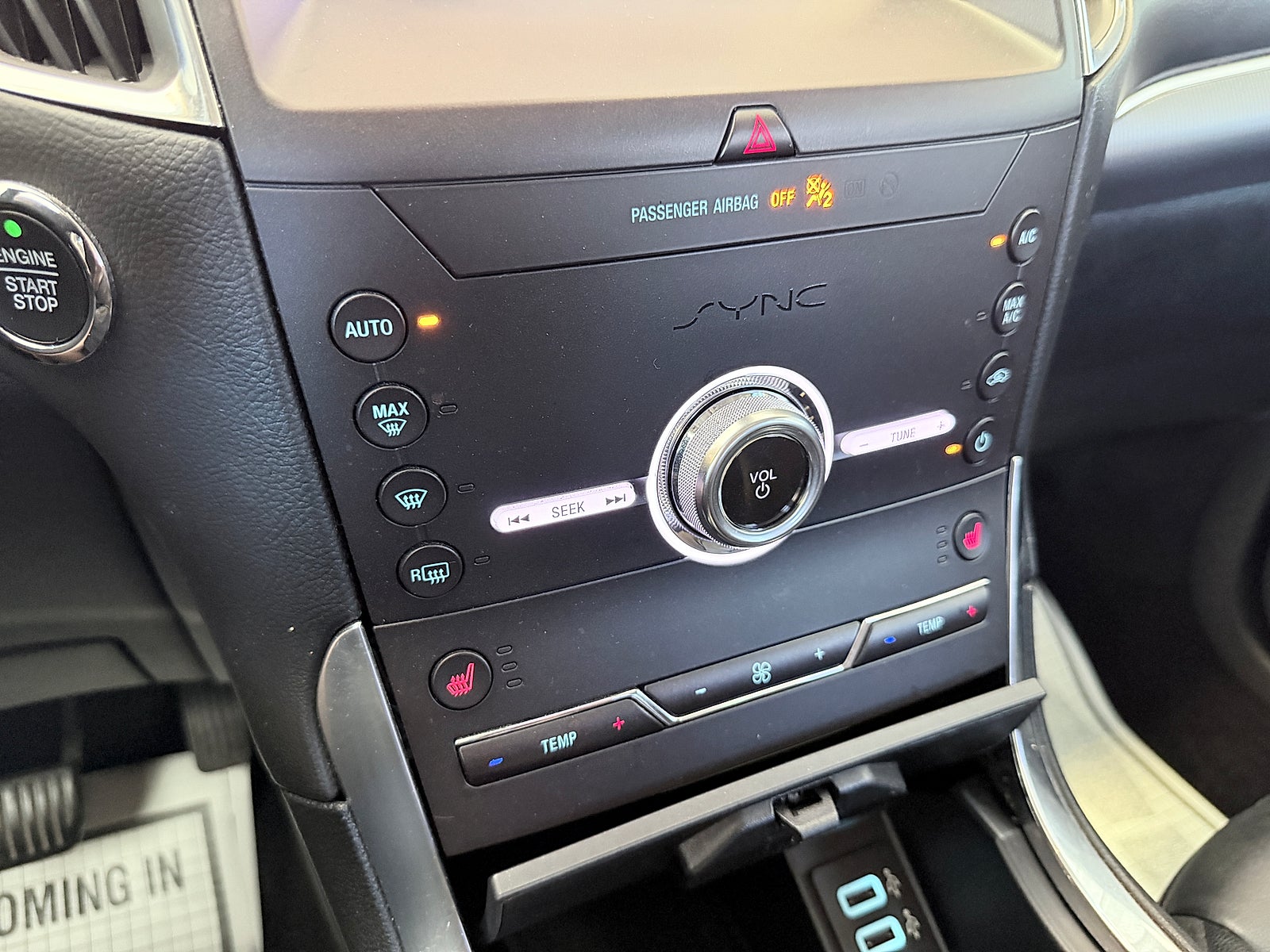 2020 Ford Edge Titanium