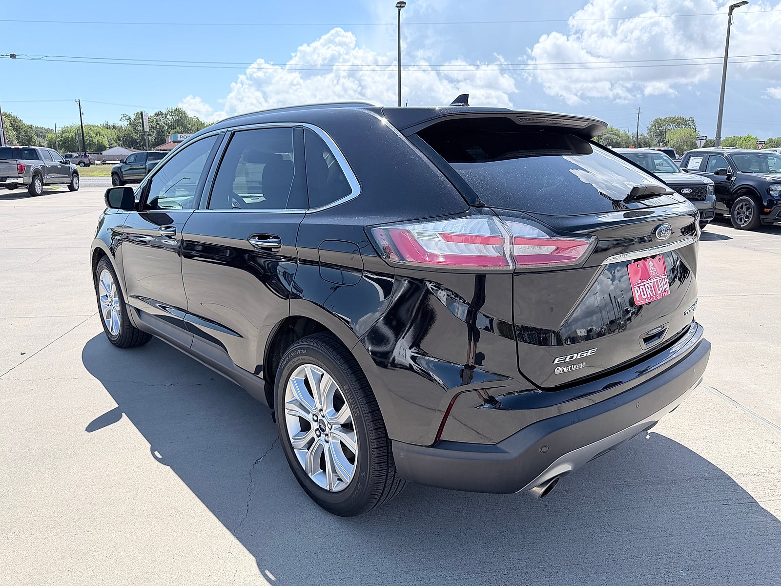 2020 Ford Edge Titanium