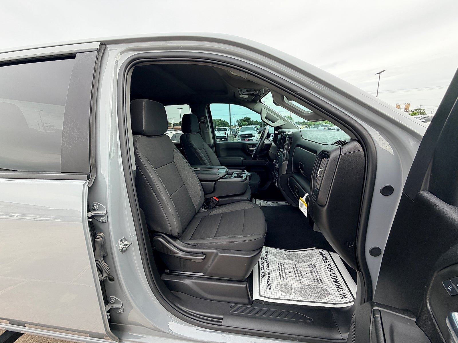 2025 Chevrolet Silverado 2500HD 4WD Crew Cab Standard Bed Custom