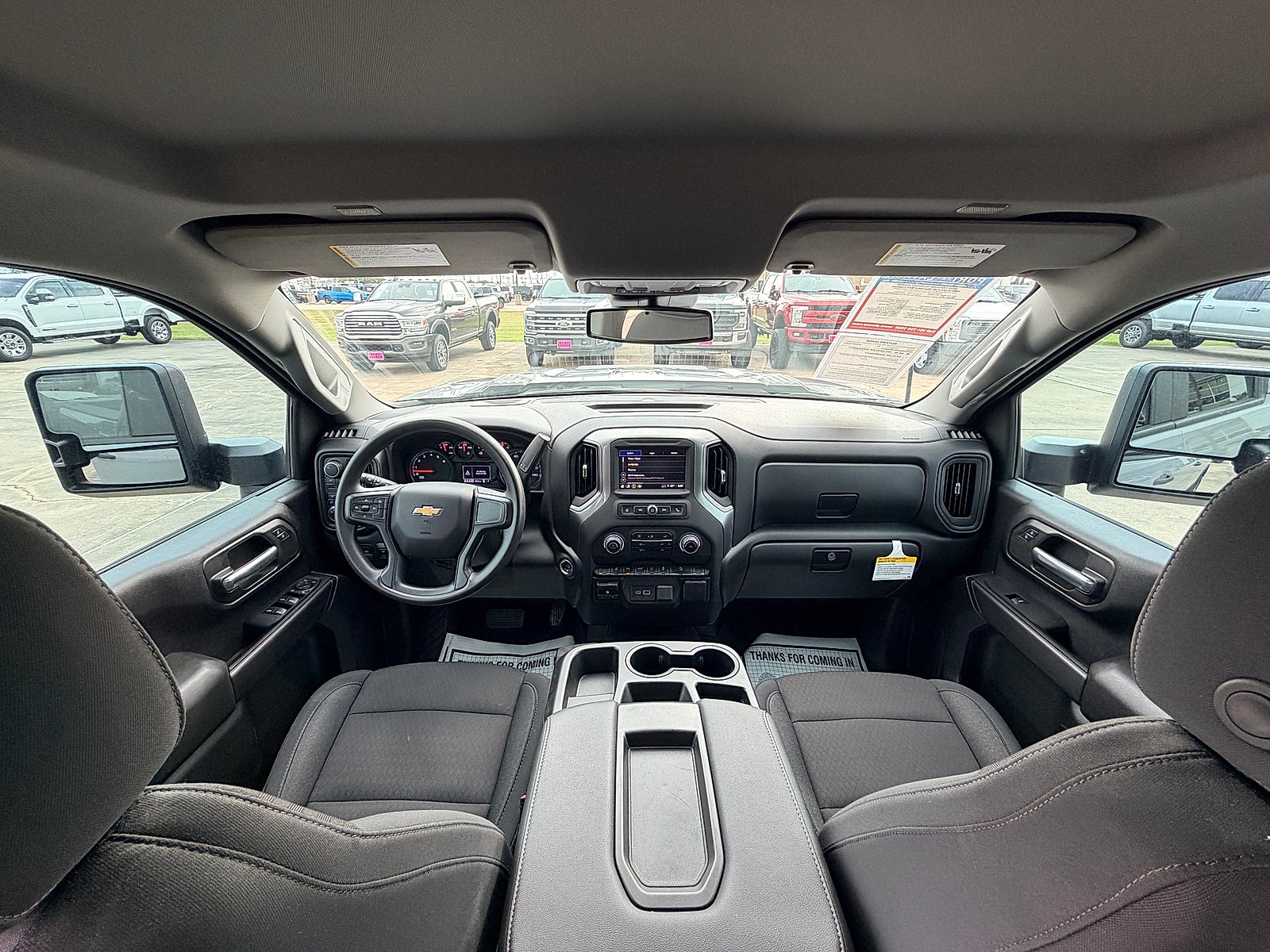 2025 Chevrolet Silverado 2500HD 4WD Crew Cab Standard Bed Custom
