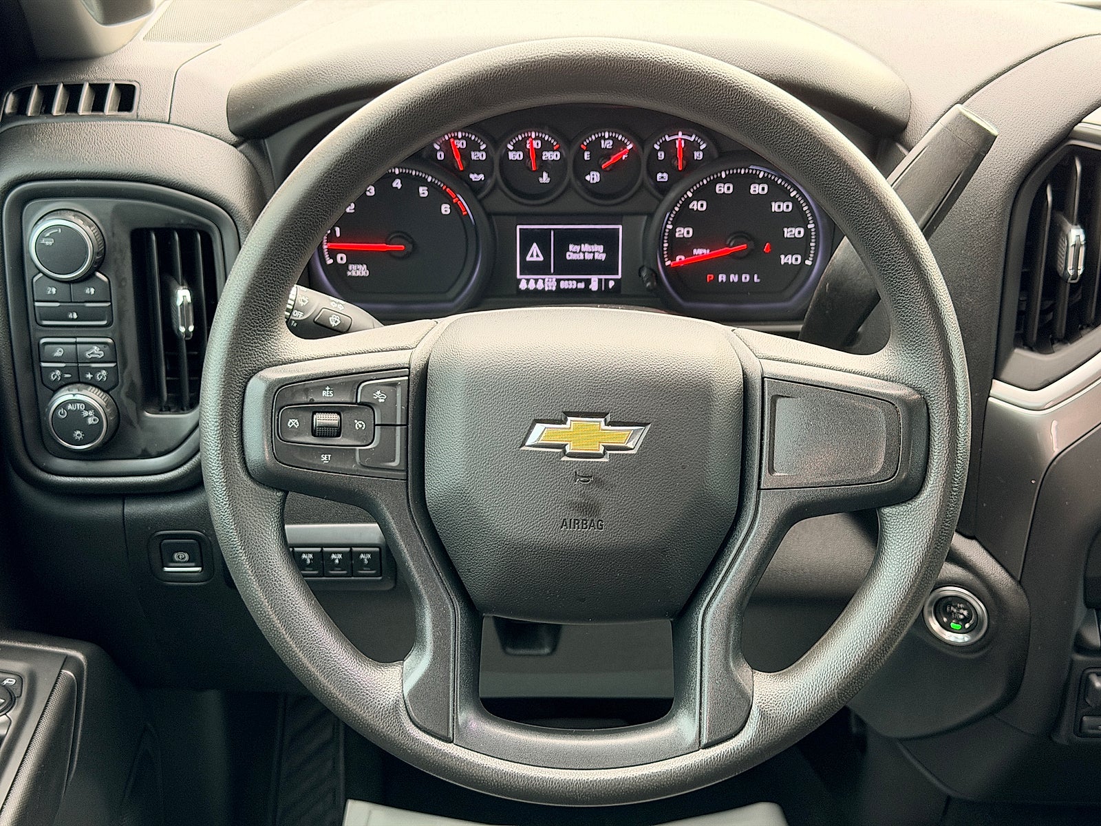 2025 Chevrolet Silverado 2500HD 4WD Crew Cab Standard Bed Custom