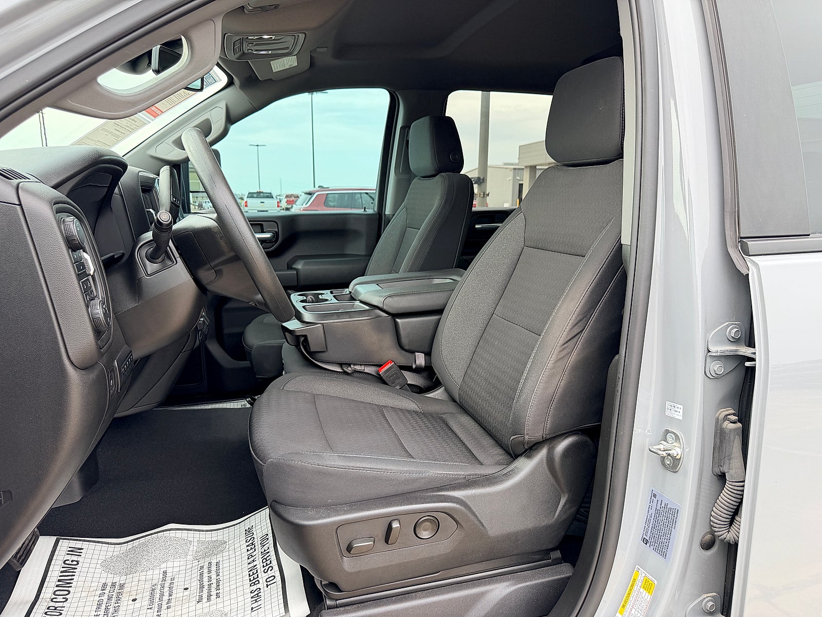 2025 Chevrolet Silverado 2500HD 4WD Crew Cab Standard Bed Custom