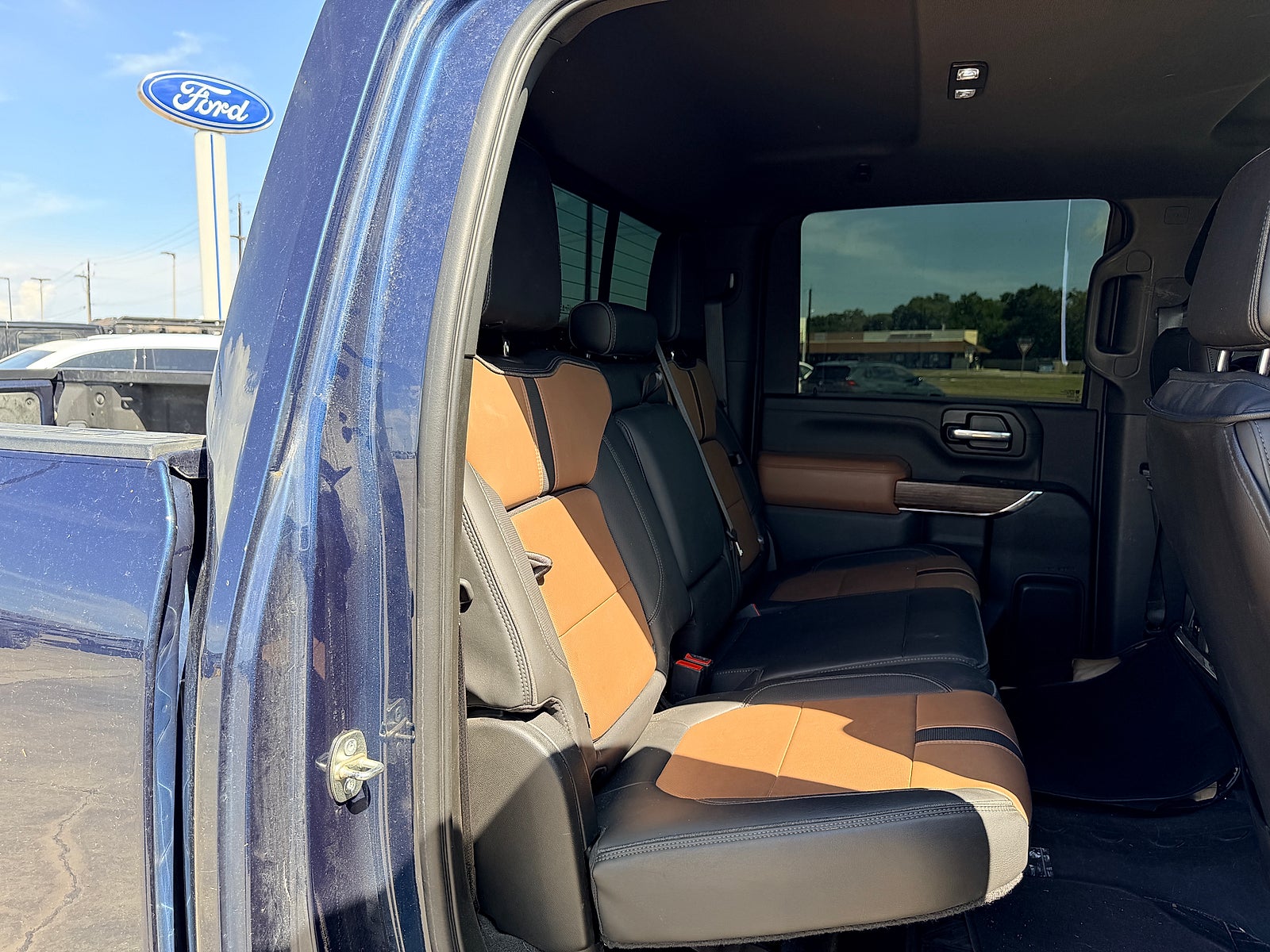 2022 Chevrolet Silverado 2500HD 4WD Crew Cab Standard Bed High Country