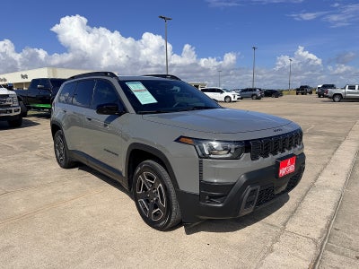 2026 Jeep Cherokee Laredo 4x4