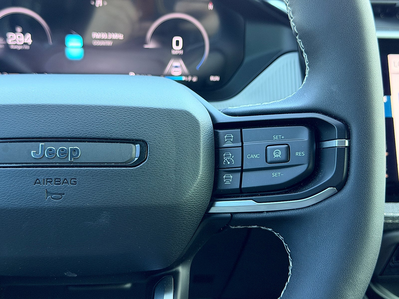 2026 Jeep Cherokee Laredo 4x4