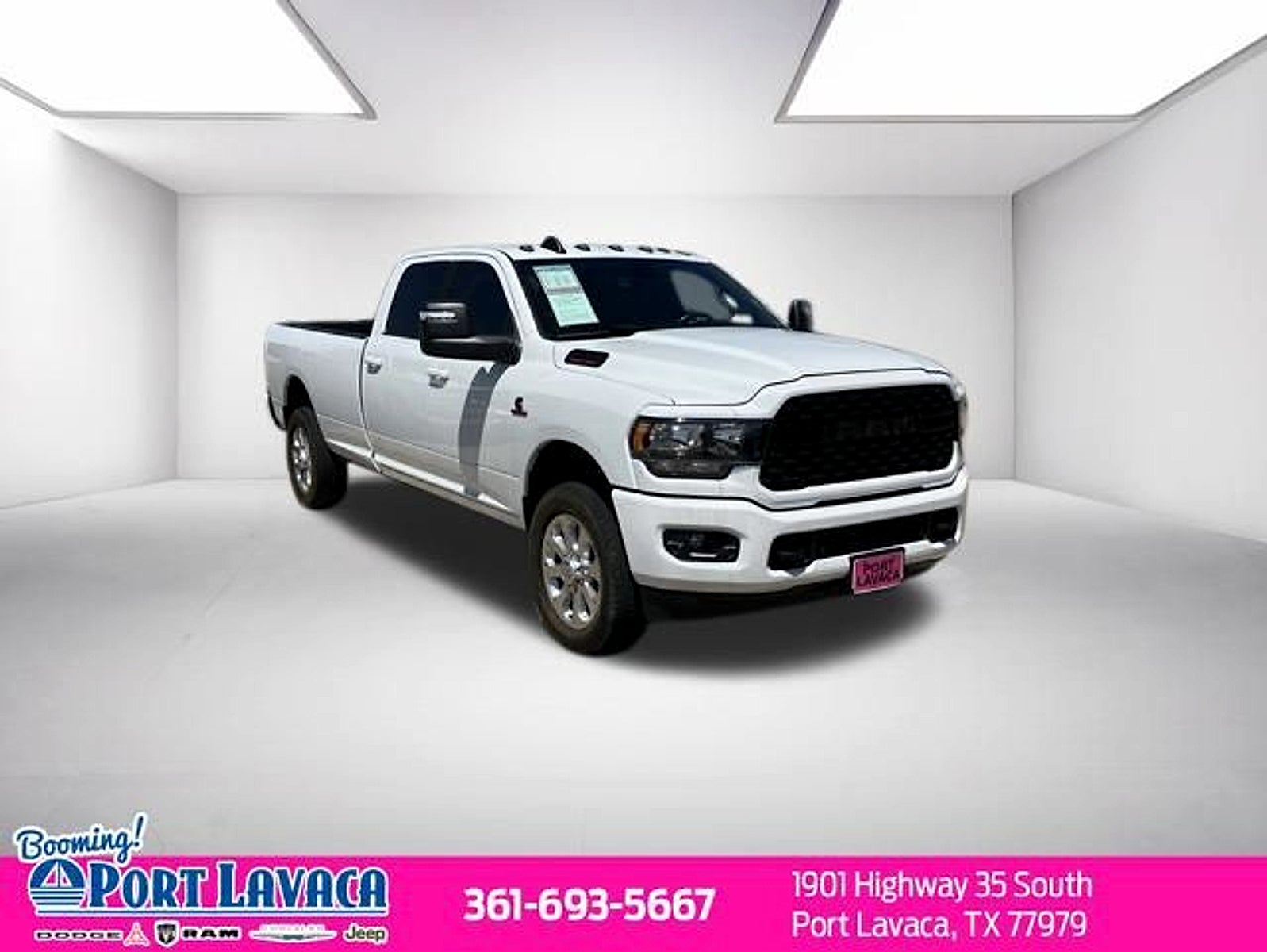 2024 RAM 3500 Big Horn Crew Cab 4x4 8' Box