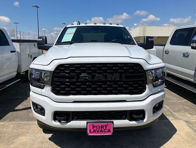2024 RAM 3500 Big Horn Crew Cab 4x4 8' Box