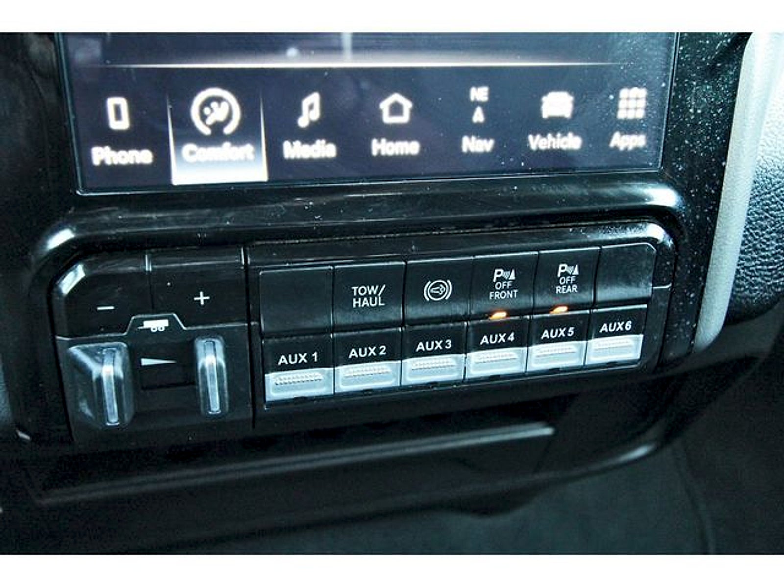 2024 RAM 3500 Big Horn Crew Cab 4x4 8' Box