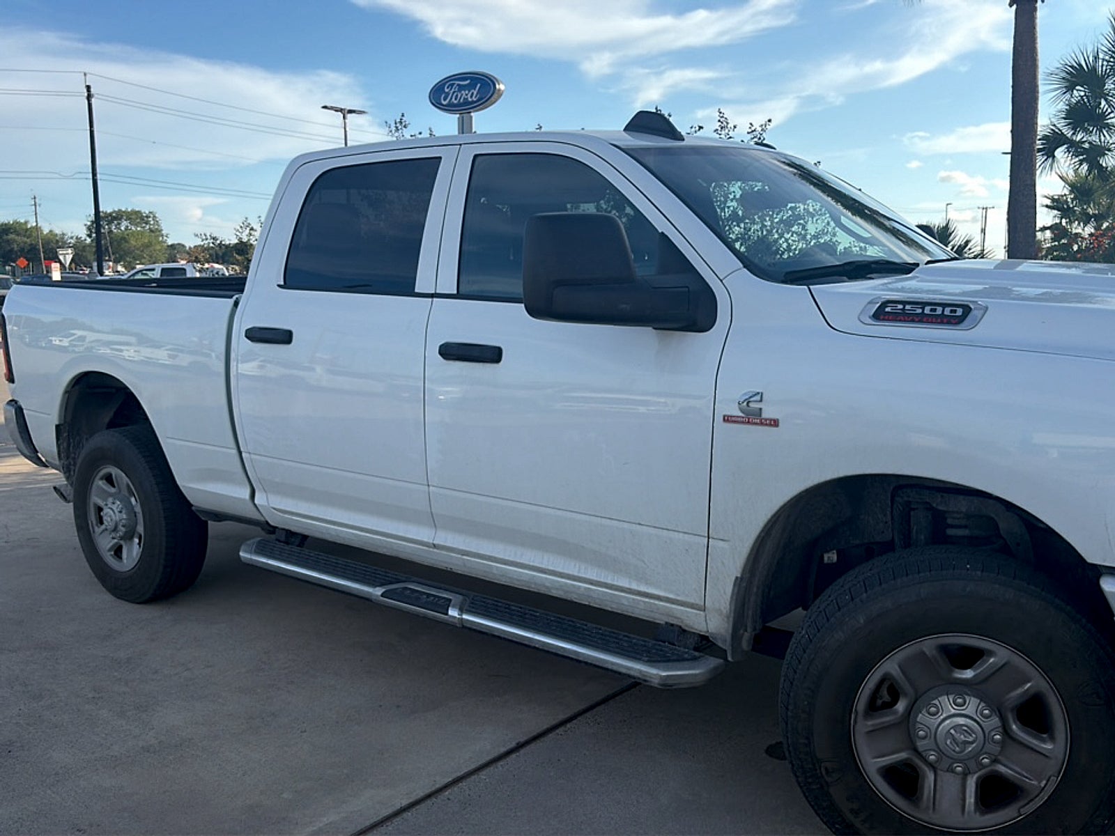 2025 RAM 2500 Tradesman Crew Cab 4x4 6'4" Box