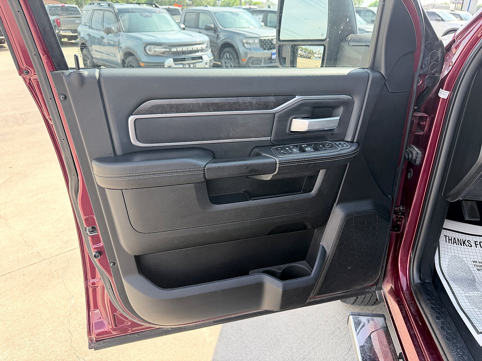2024 RAM 3500 Big Horn Crew Cab 4x4 8' Box