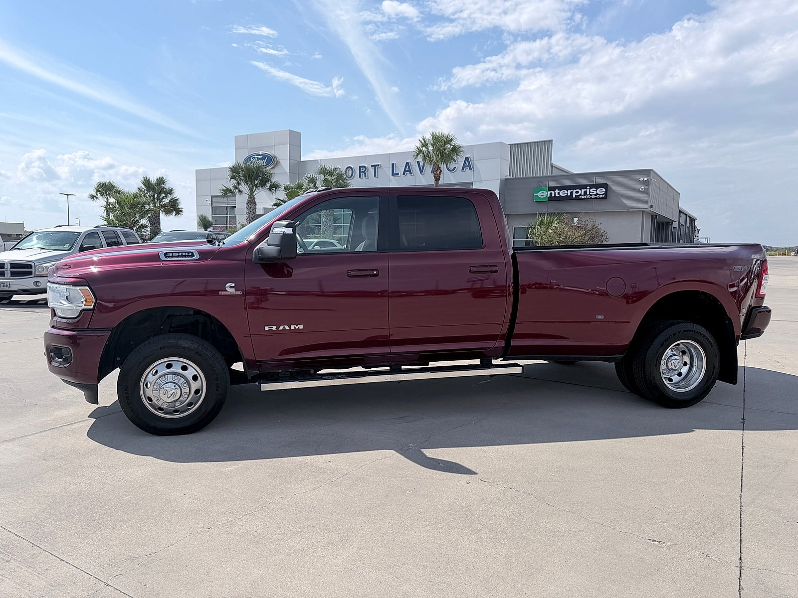 2024 RAM 3500 Big Horn Crew Cab 4x4 8' Box