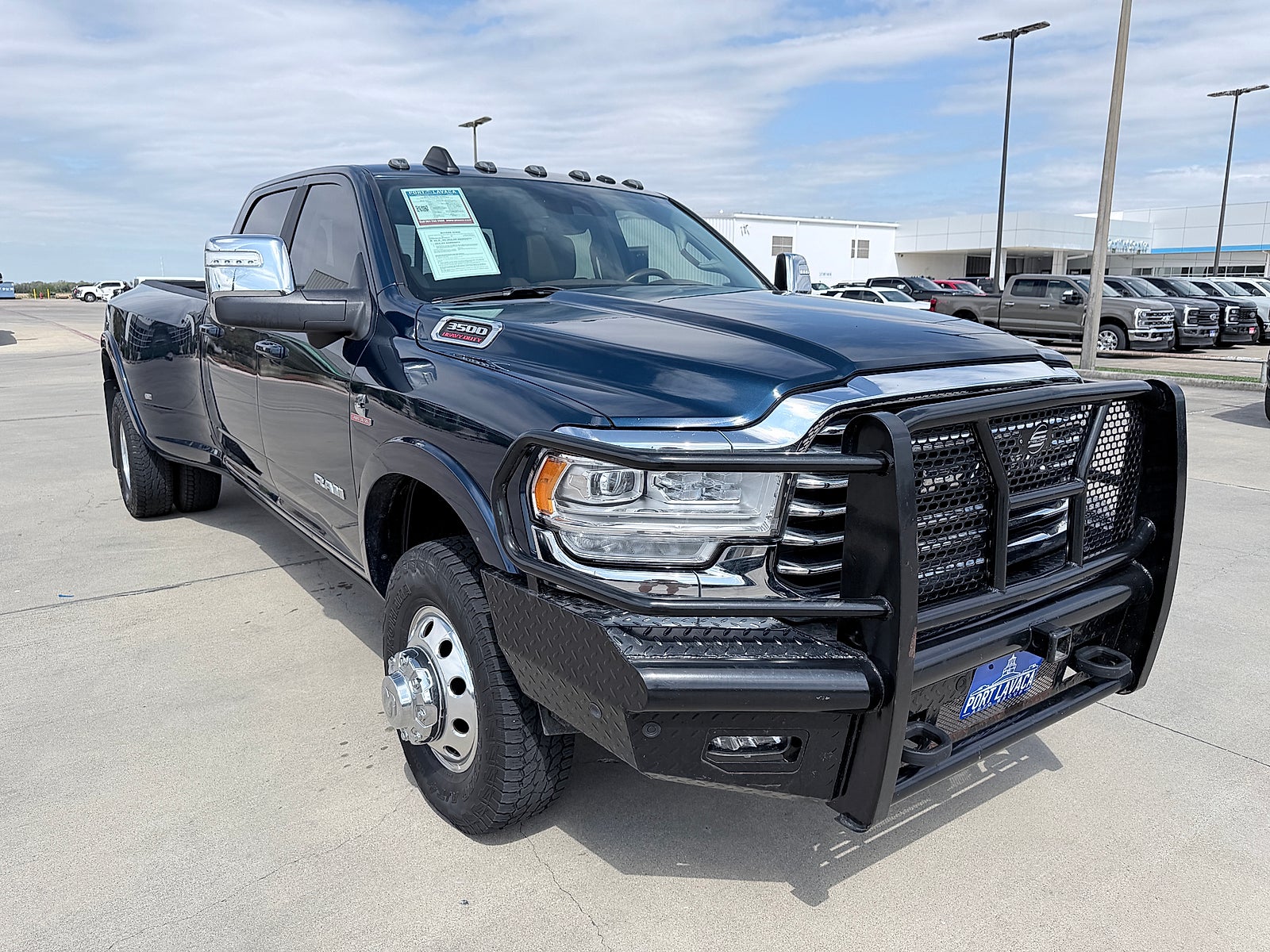 2024 RAM 3500 Limited Longhorn Crew Cab 4x4 8' Box