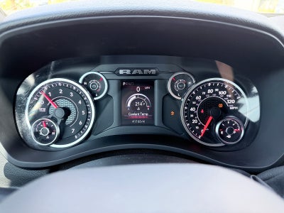 2025 RAM 2500 Tradesman Crew Cab 4x4 6'4" Box