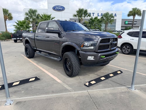 2017 RAM 2500 Laramie Crew Cab 4x4 6'4" Box