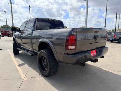 2017 RAM 2500 Laramie Crew Cab 4x4 6'4" Box