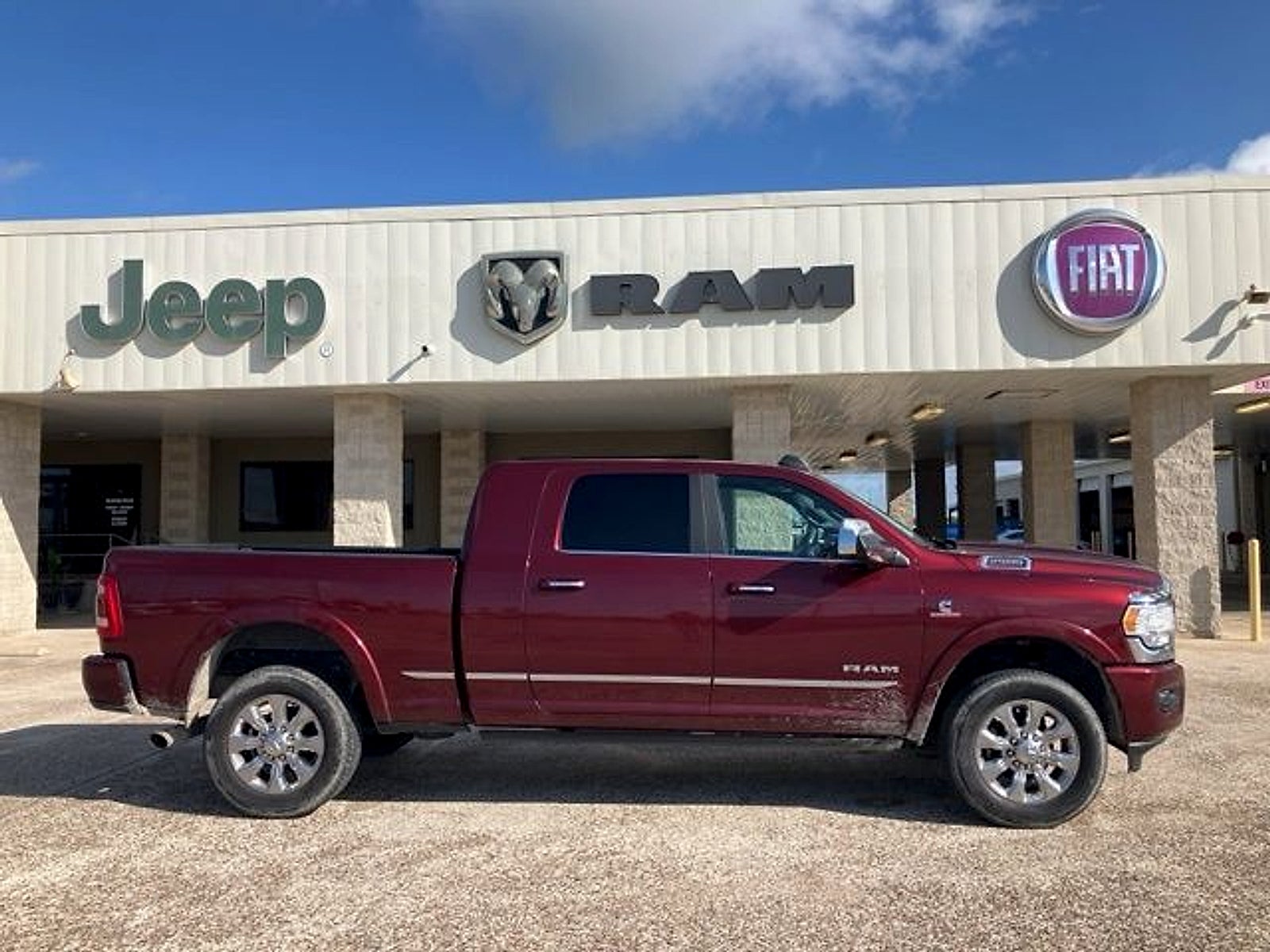 2021 RAM 2500 Limited Mega Cab 4x4 6'4" Box