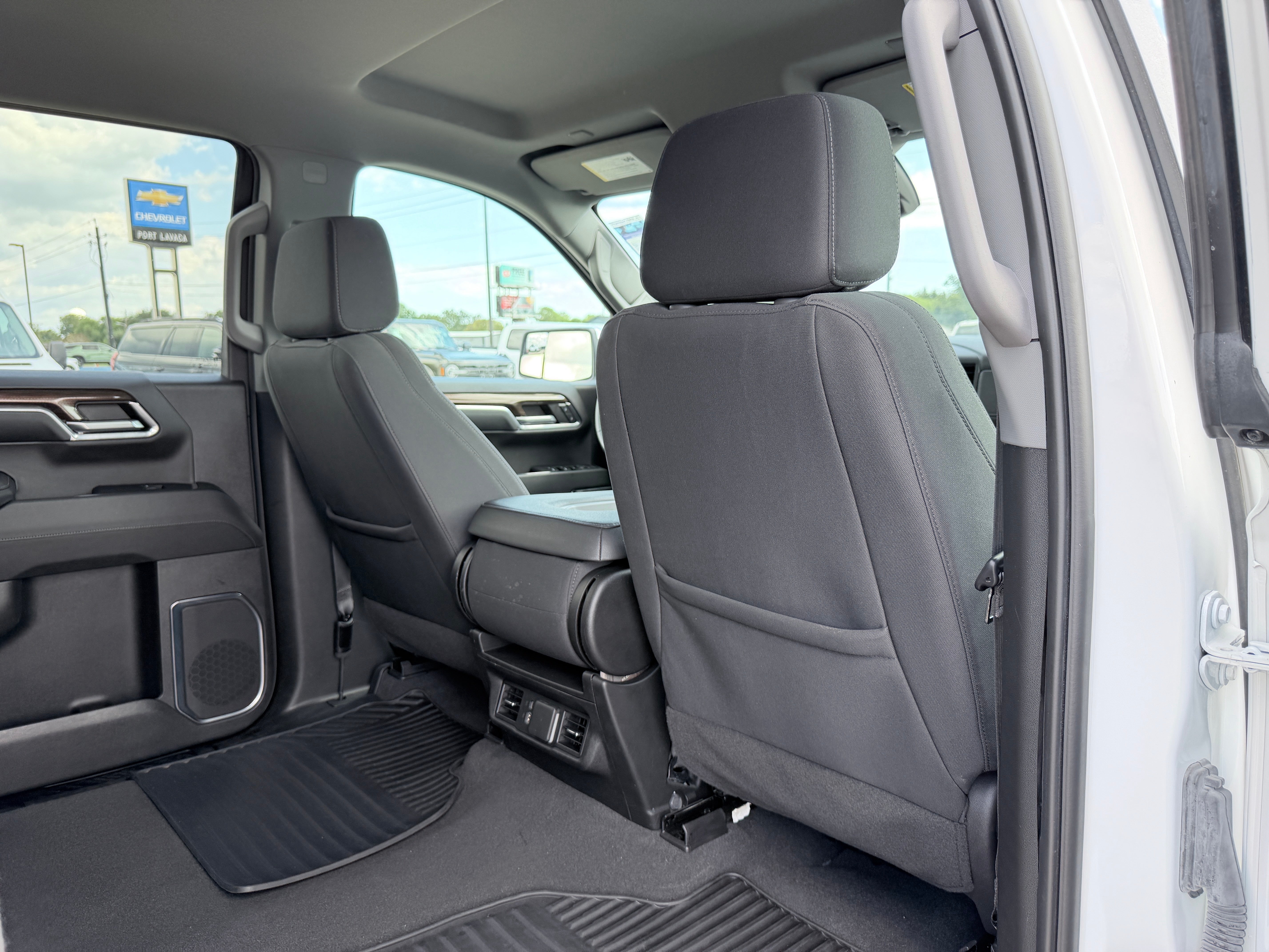 2024 Chevrolet Silverado 1500 4WD Crew Cab Short Bed LT