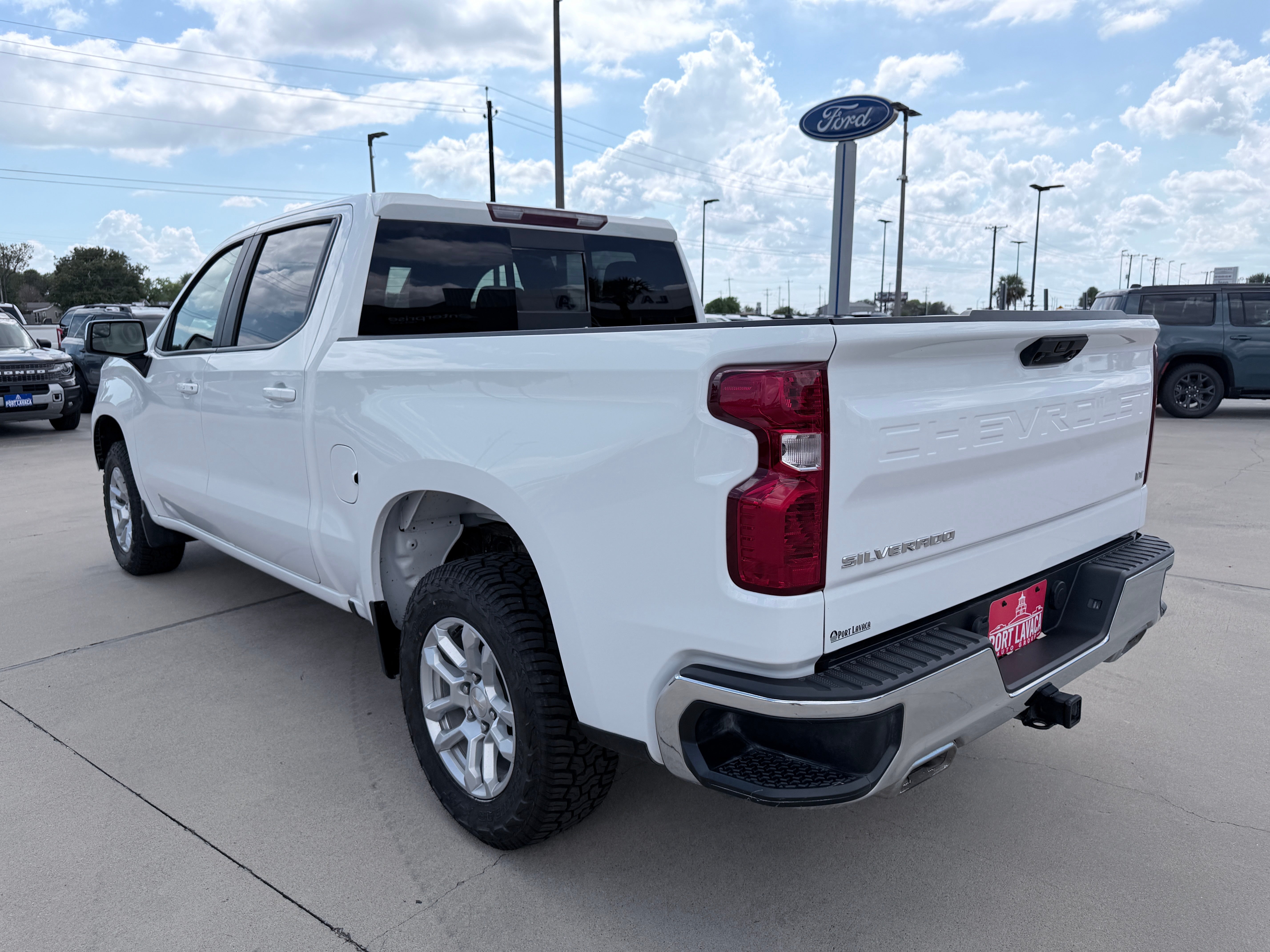 2024 Chevrolet Silverado 1500 4WD Crew Cab Short Bed LT