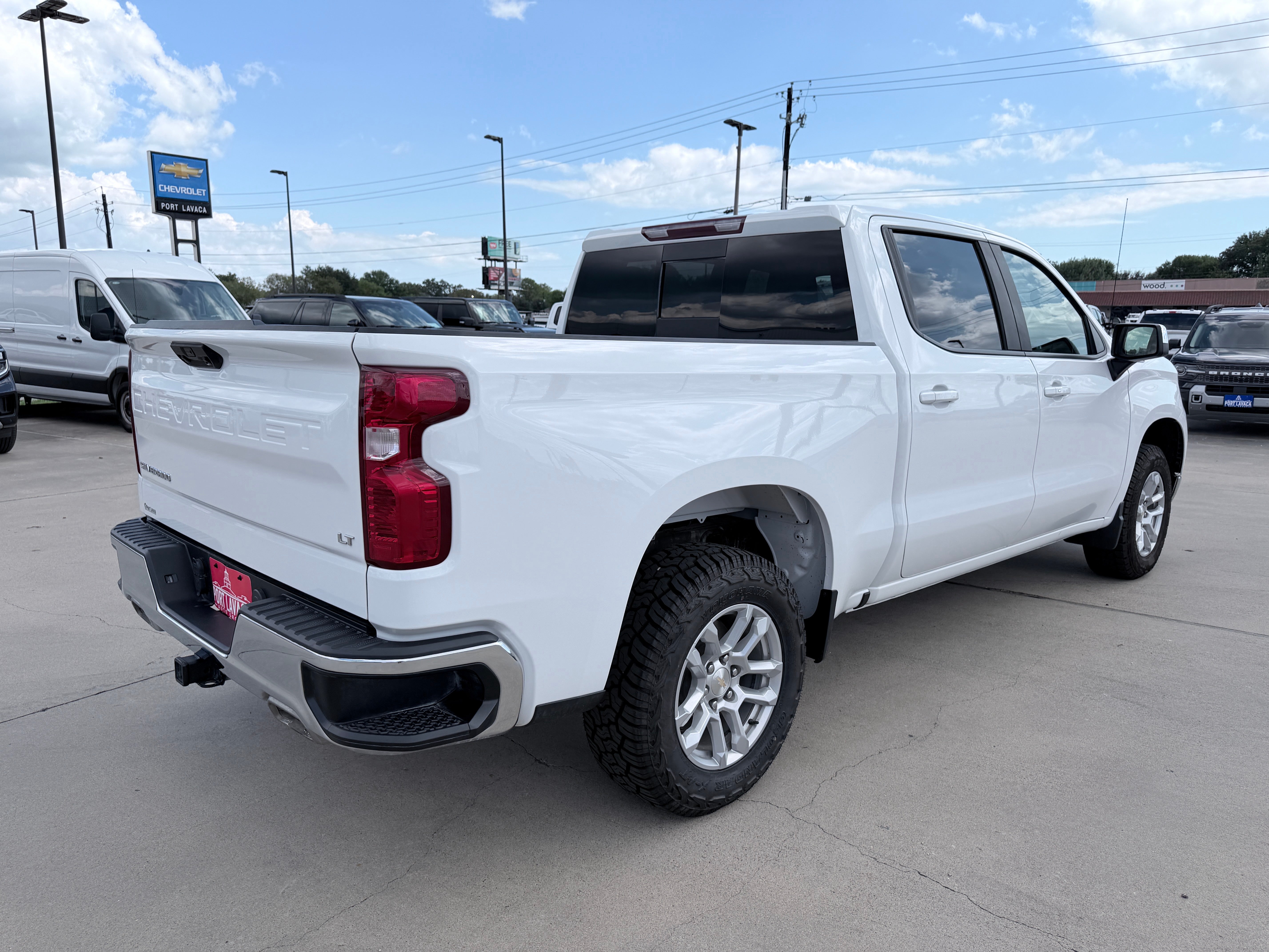 2024 Chevrolet Silverado 1500 4WD Crew Cab Short Bed LT