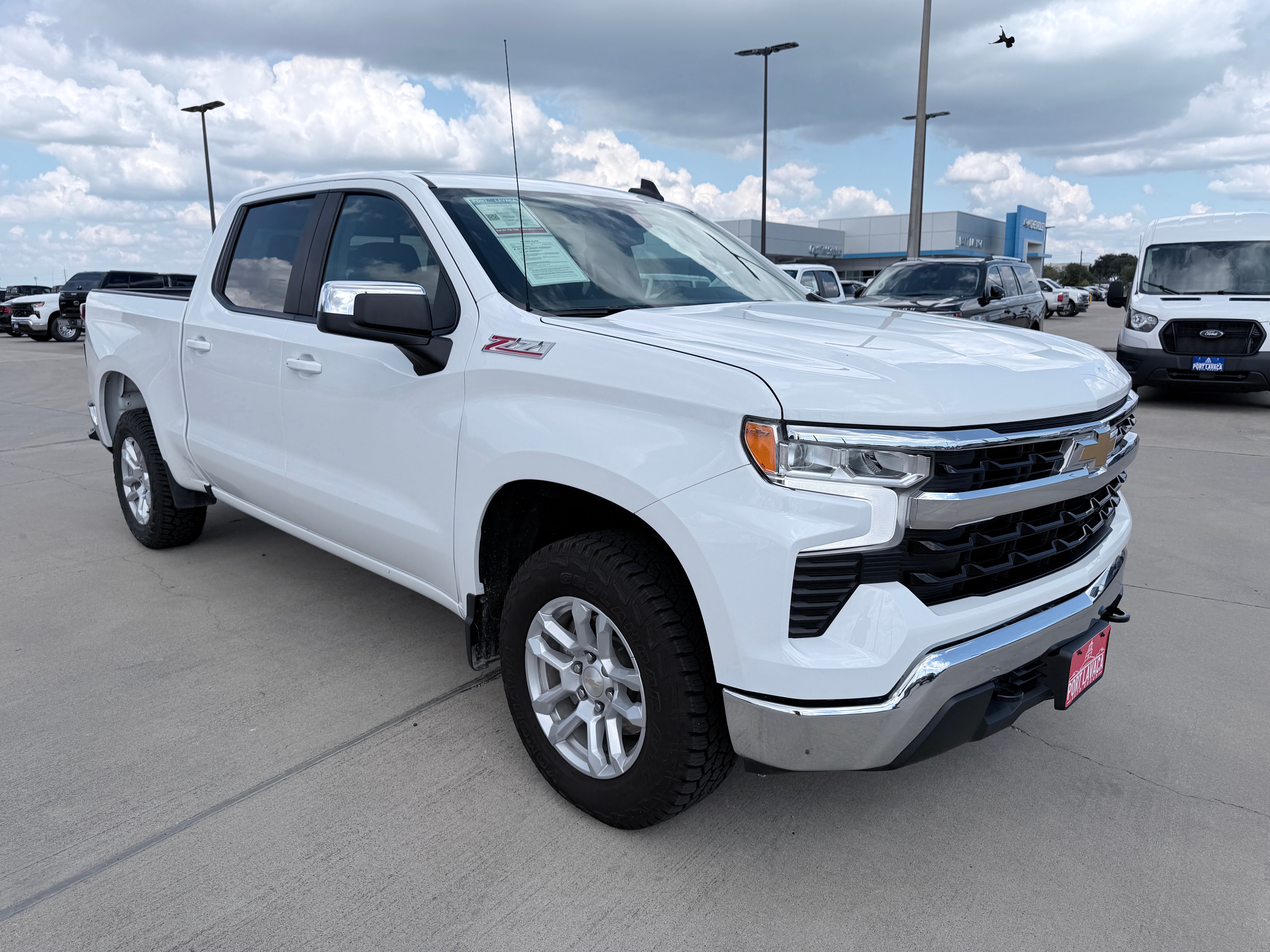 2024 Chevrolet Silverado 1500 4WD Crew Cab Short Bed LT