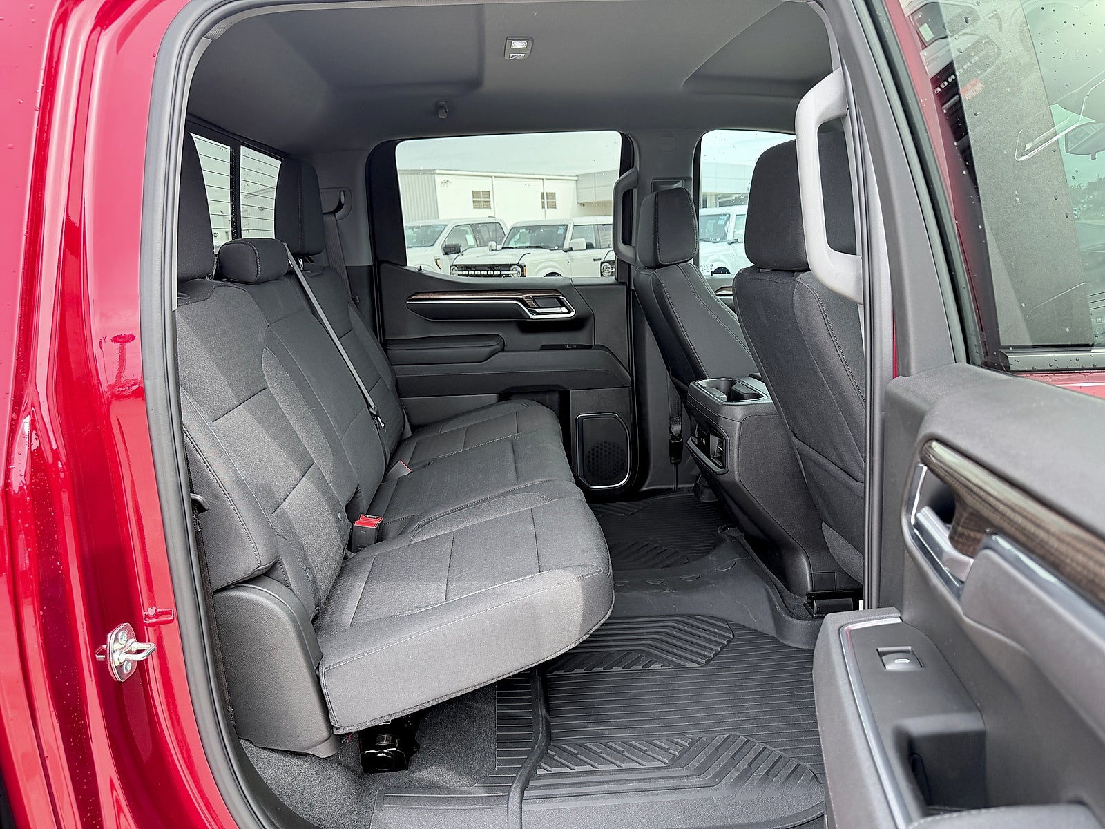 2025 Chevrolet Silverado 1500 4WD Crew Cab Short Bed RST