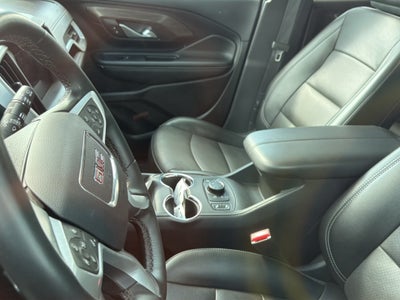 2024 GMC Terrain AWD SLT