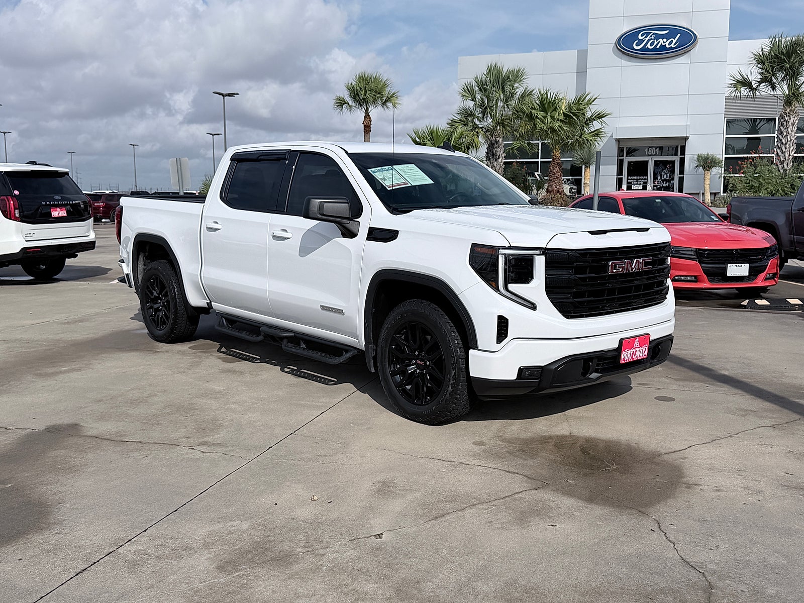 2024 GMC Sierra 1500 2WD Crew Cab Short Box Elevation