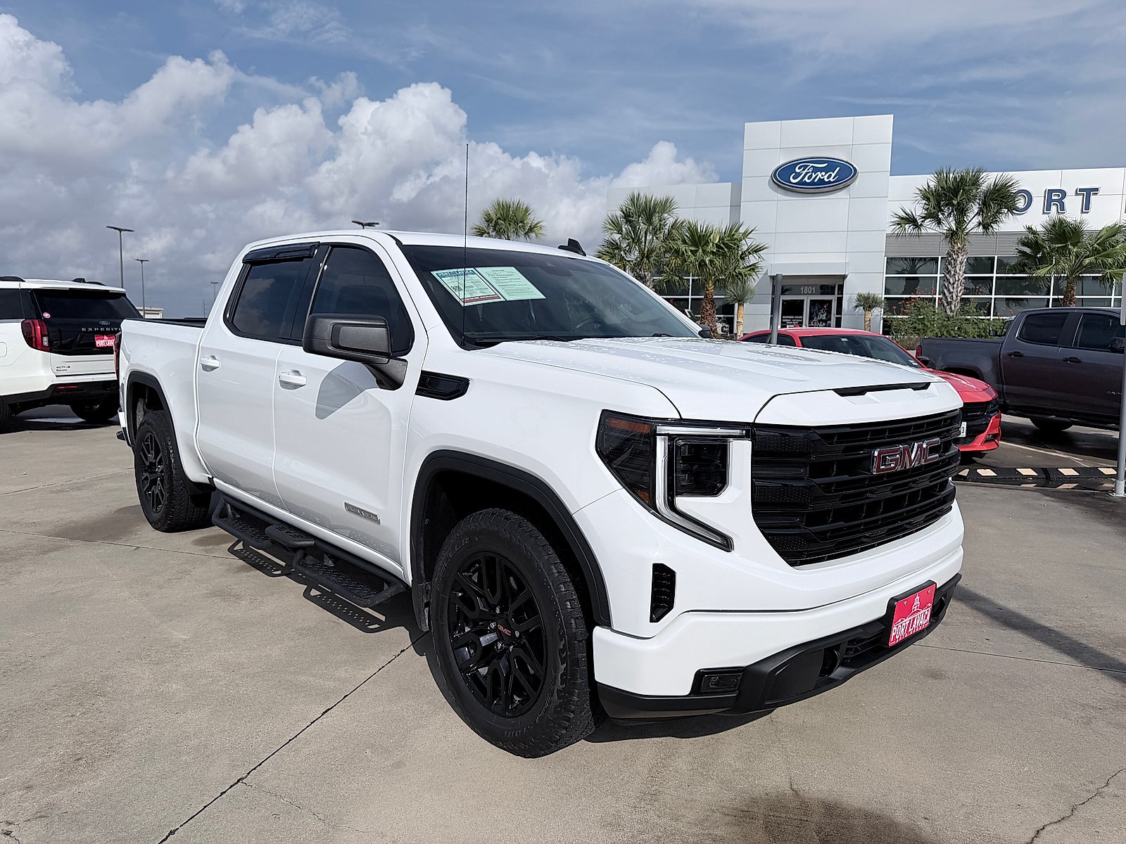 2024 GMC Sierra 1500 2WD Crew Cab Short Box Elevation
