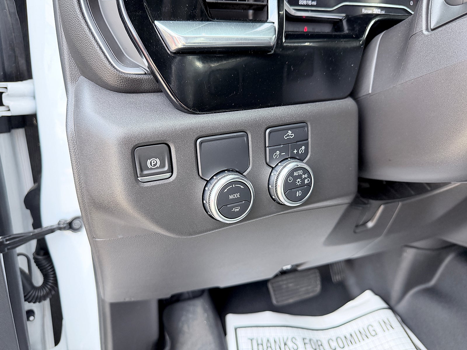2024 GMC Sierra 1500 2WD Crew Cab Short Box Elevation