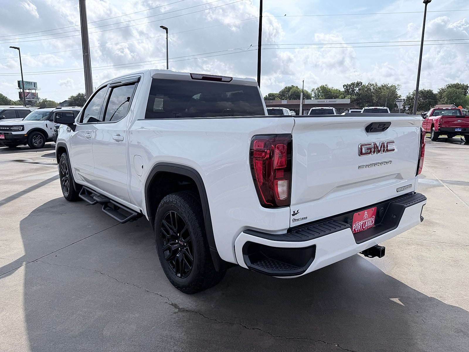 2024 GMC Sierra 1500 2WD Crew Cab Short Box Elevation