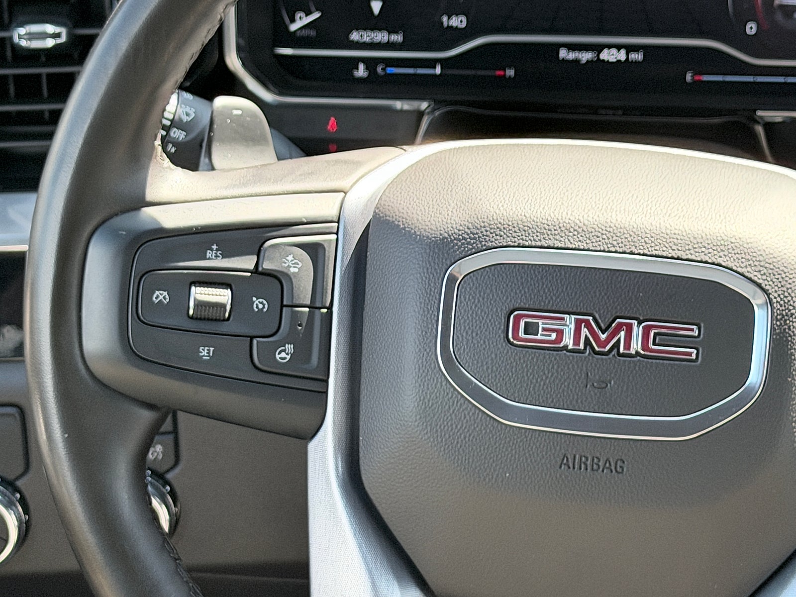 2023 GMC Sierra 1500 2WD Crew Cab Short Box SLT