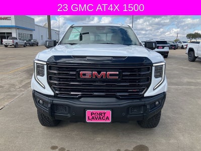 2023 GMC Sierra 1500 4WD Crew Cab Short Box AT4X
